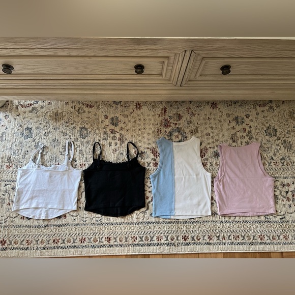 Hollister bundle lot of 4 crop tank tops size S small Aeropostale - Picture 6 of 8
